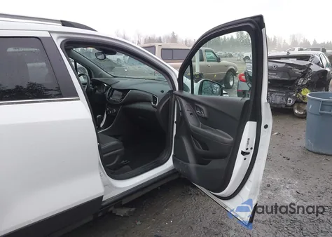 2020 Chevrolet Trax Fwd Lt from USA, damaged, VIN KL7CJLSB5LB322830